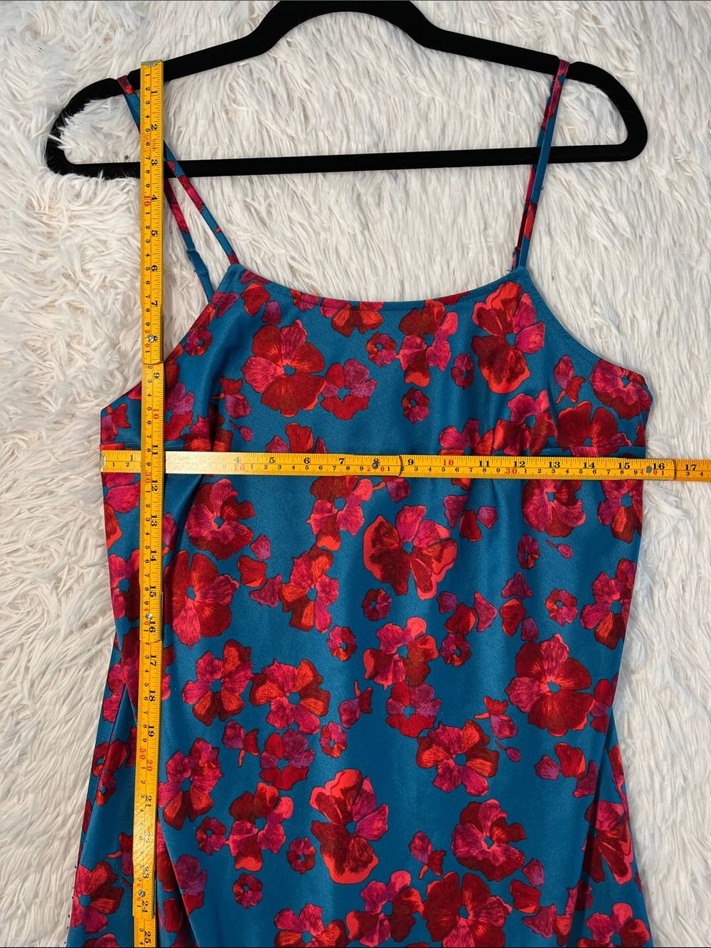 A new day slip dress Medium - Picture 3 of 7